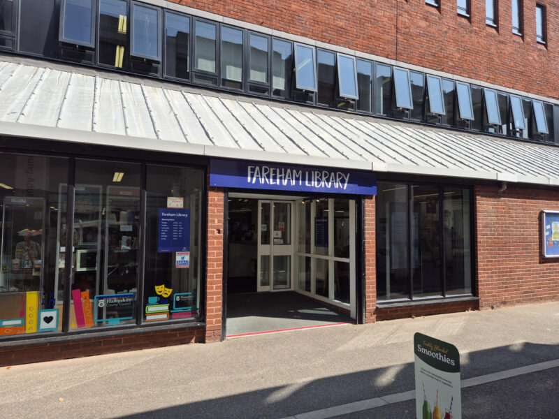 The front of Fareham Library